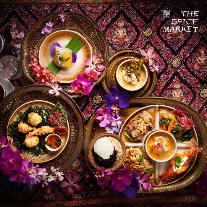 初日の夕食は本格タイ料理レストラン『Spice Market』
